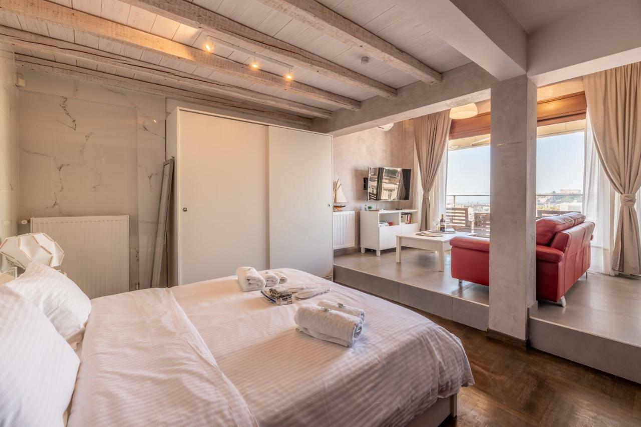 Top Kolonaki Studio+Terrace Stunning Acropolis Views Athena Bagian luar foto